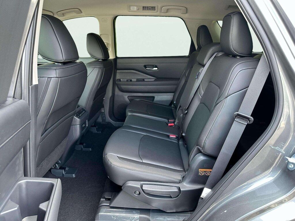 2025 Nissan Pathfinder SL San Clemente CA