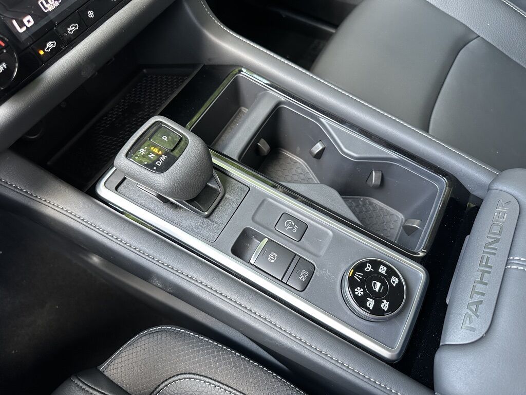 2025 Nissan Pathfinder SL San Clemente CA