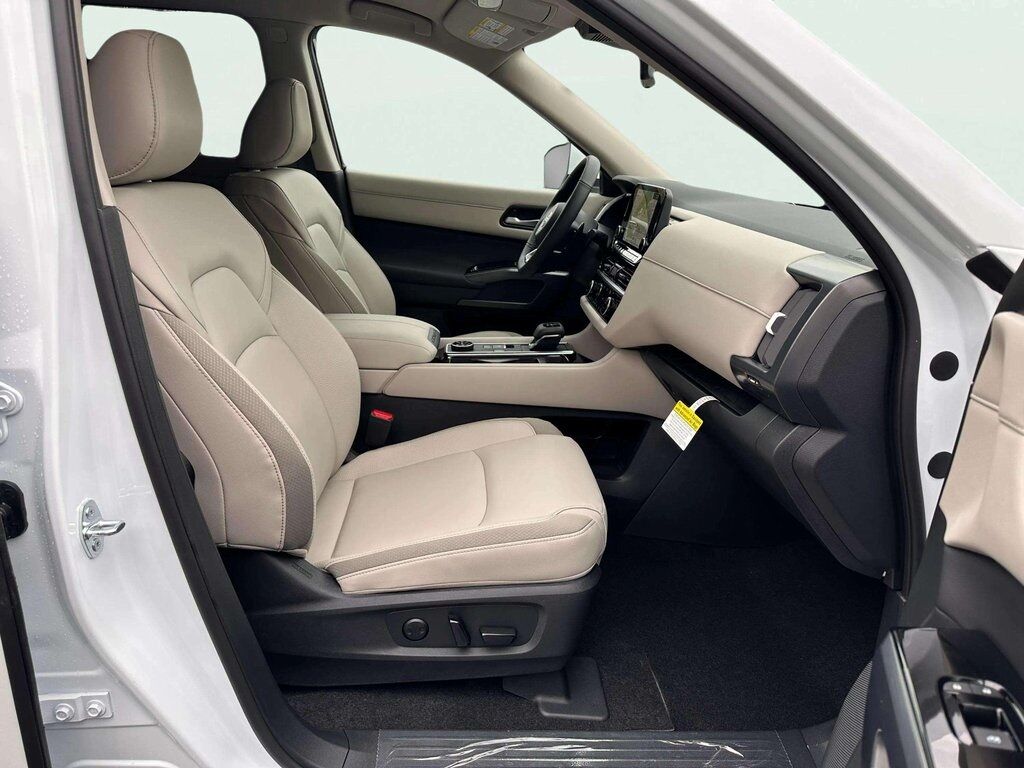 2025 Nissan Pathfinder SL San Clemente CA