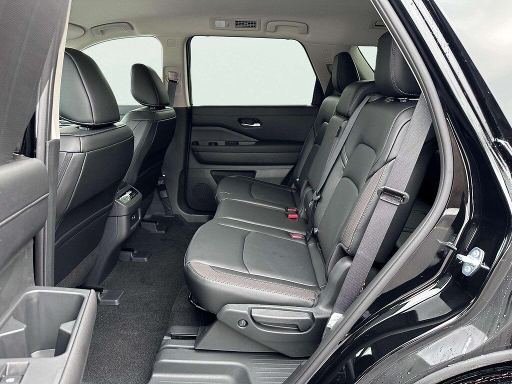 2025 Nissan Pathfinder SL San Clemente CA