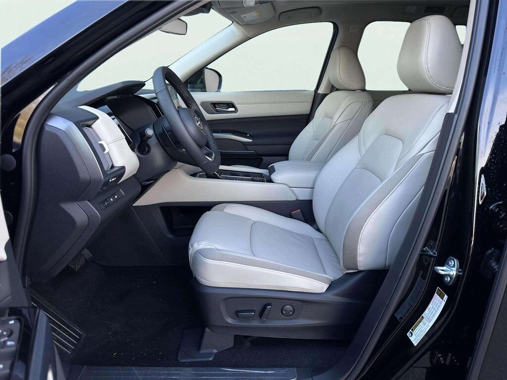 2025 Nissan Pathfinder SL San Clemente CA