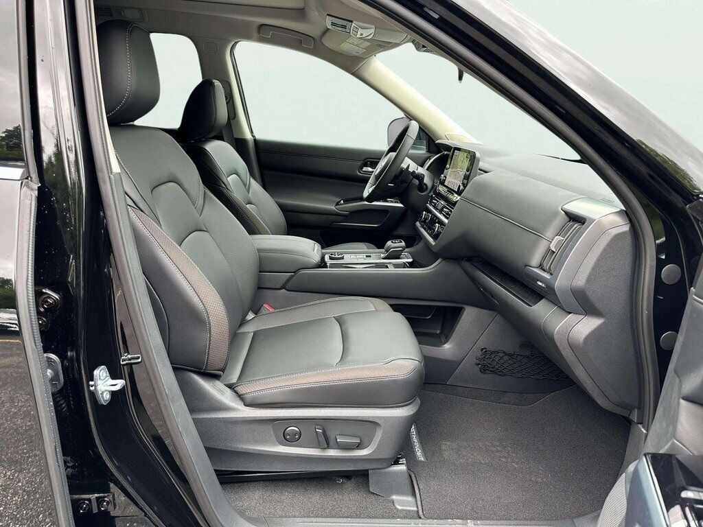 2025 Nissan Pathfinder SL San Clemente CA