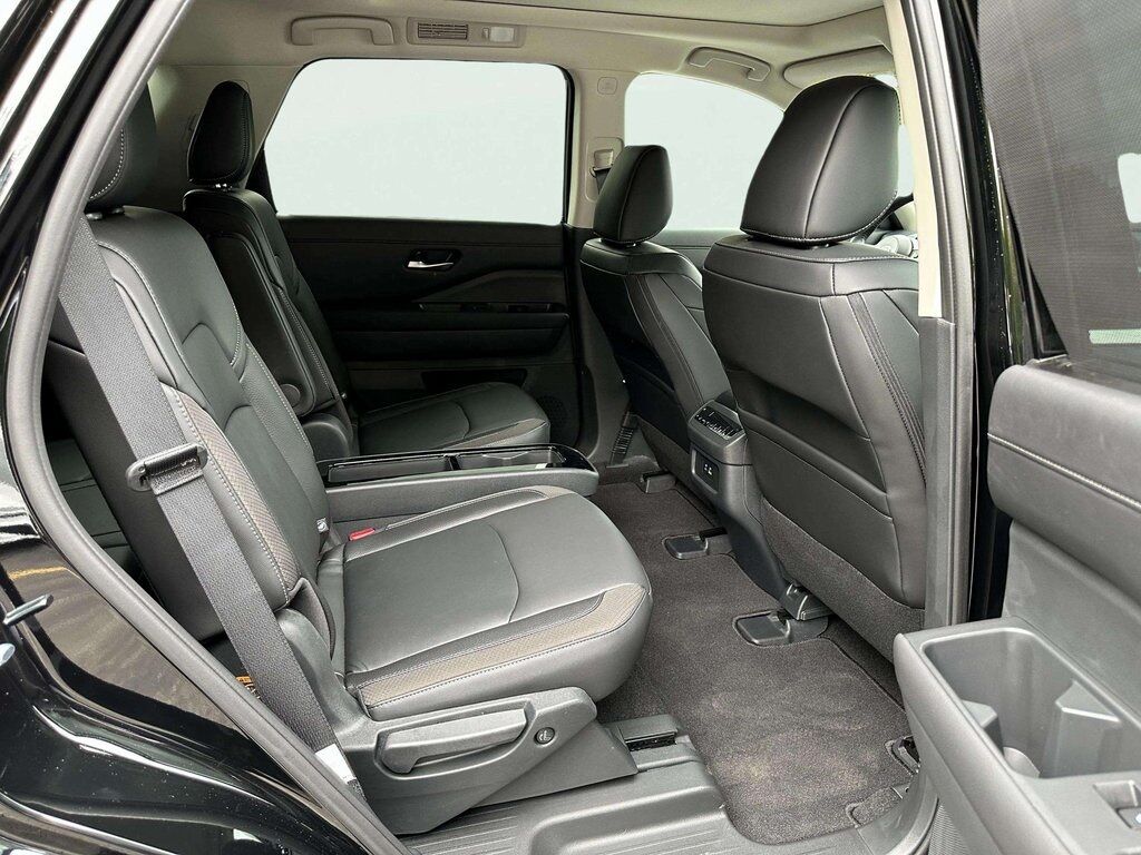 2025 Nissan Pathfinder SL San Clemente CA