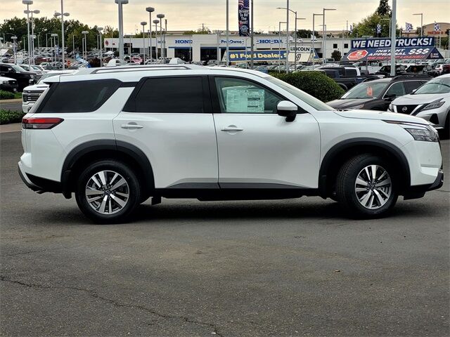 2025 Nissan Pathfinder SL Roseville CA
