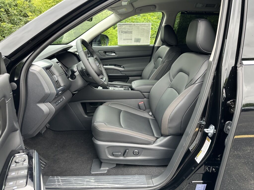 2025 Nissan Pathfinder SL San Clemente CA