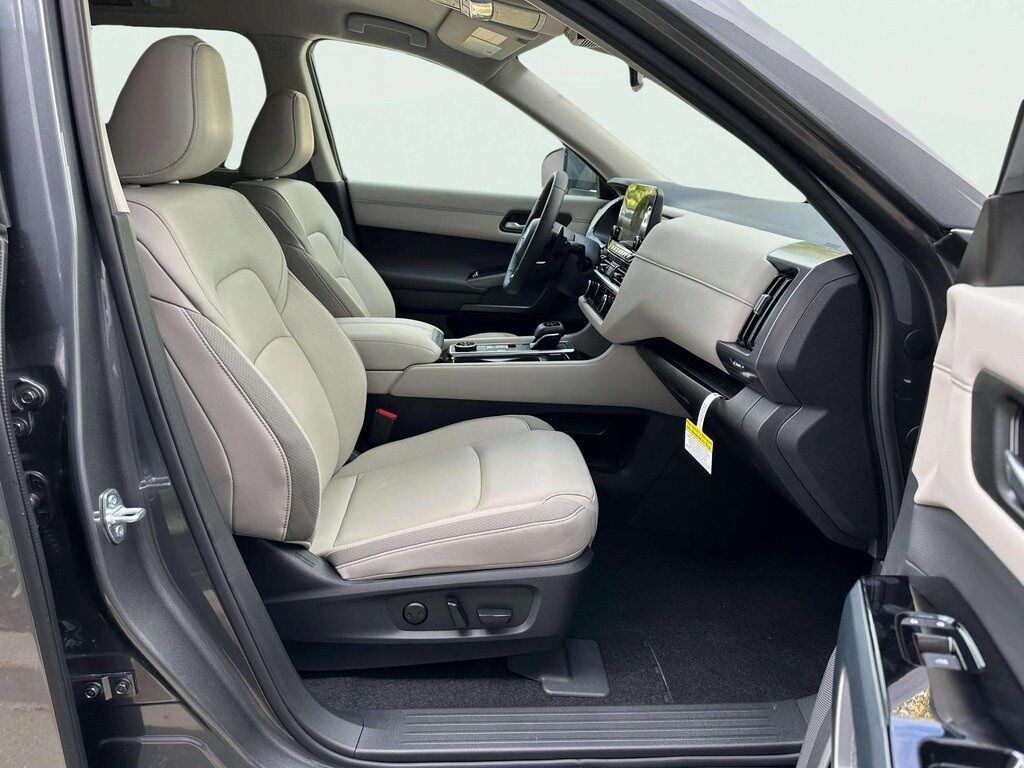 2025 Nissan Pathfinder SL San Clemente CA