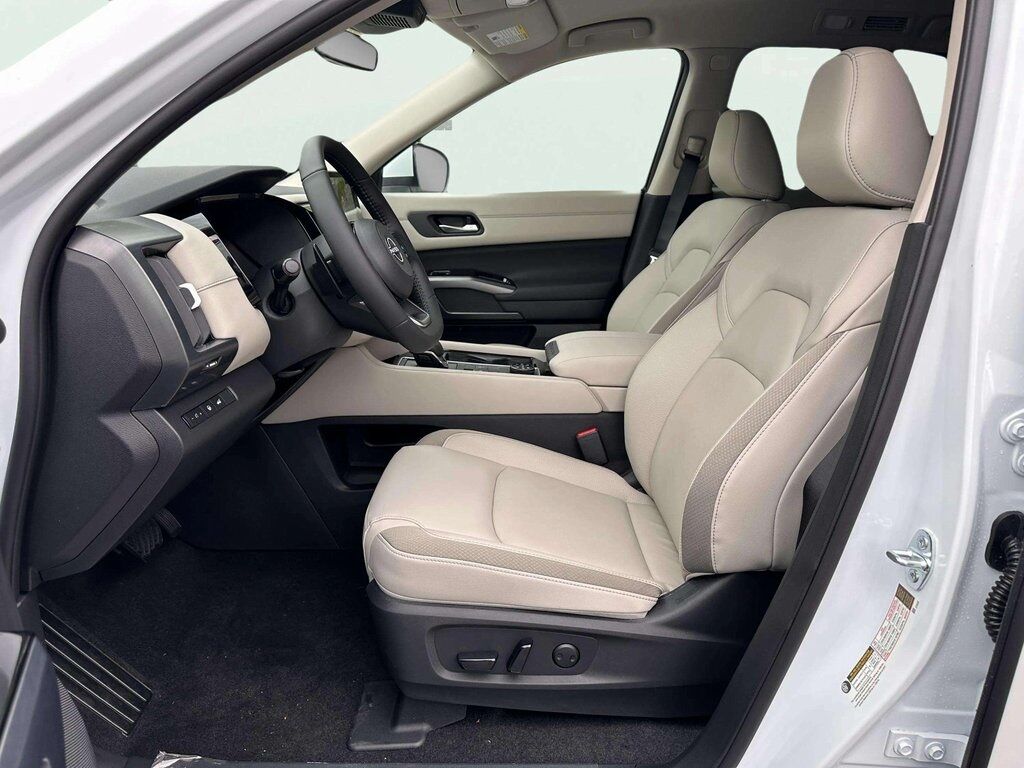 2025 Nissan Pathfinder SL San Clemente CA