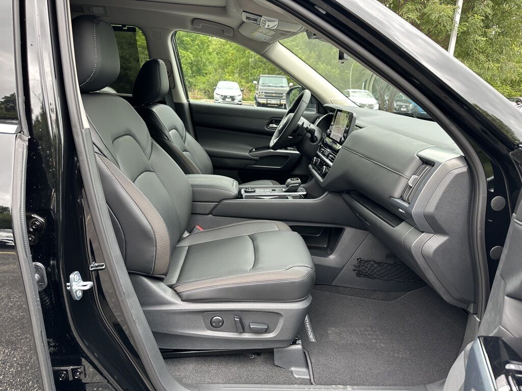 2025 Nissan Pathfinder SL San Clemente CA