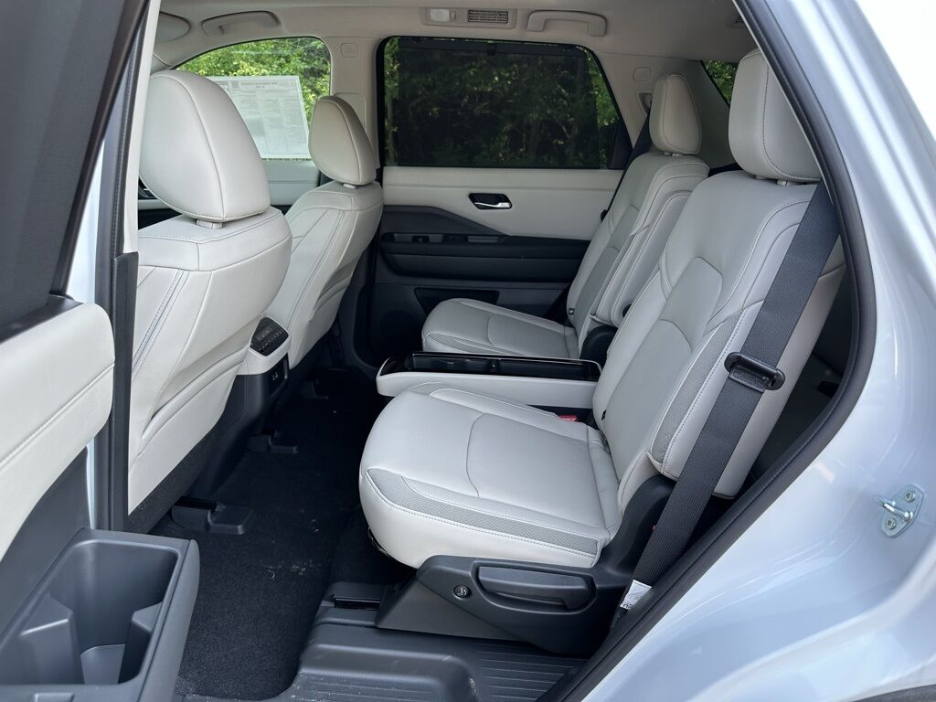 2025 Nissan Pathfinder SL w/Premium Pkg San Clemente CA