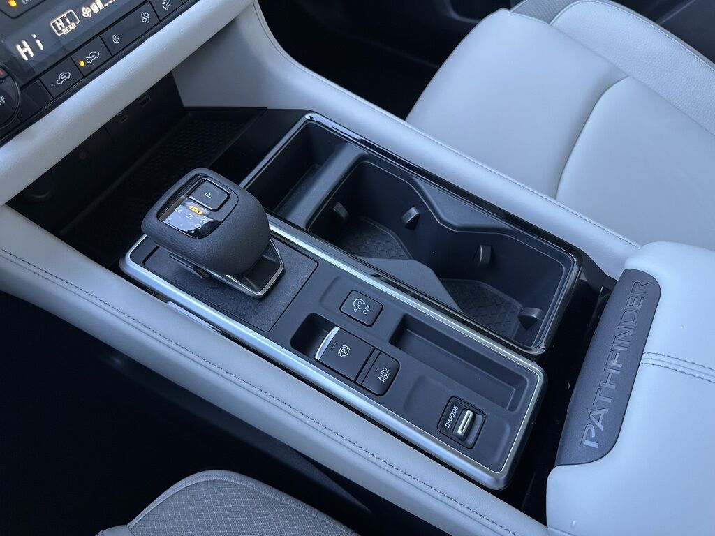 2025 Nissan Pathfinder SL w/Premium Pkg San Clemente CA