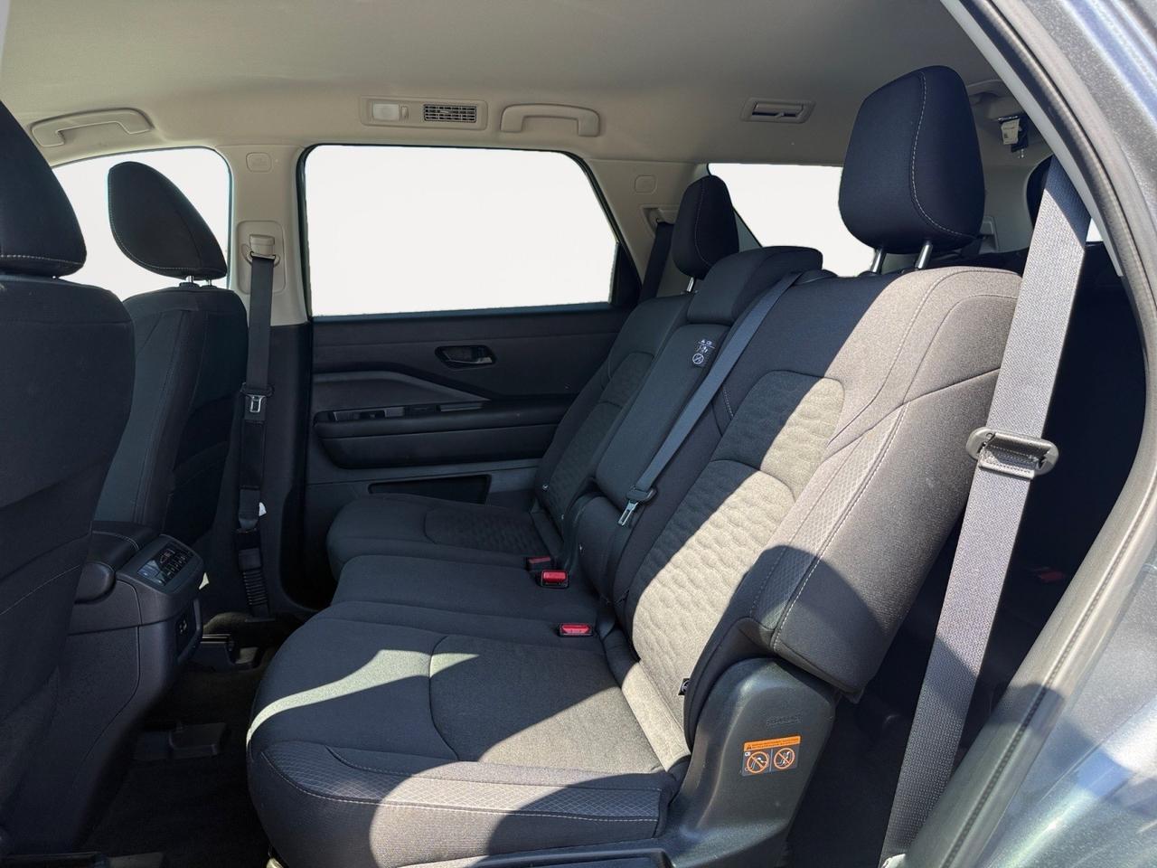 2025 Nissan Pathfinder SV, APPLE CARPLAY/ANDROID AUTO, POWER LIFTGATE, BACKUP CAMERA, TOW PACKAGE, WIFI, ROOF RAILS, POWER MIRRORS, HEATED/VENILATED SEATS, 3RD ROW, REMOTE START, CLEAN CARFAX, THIS PATHFINDER IS READY TO FIND IT'S NEW PATH! Norfolk VA 2025 Nissan Pathfinder SV, APPLE CARPLAY/ANDROID AUTO, POWER LIFTGATE, BACKUP CAMERA, TOW PACKAGE, WIFI, ROOF RAILS, POWER MIRRORS, HEATED/VENILATED SEATS, 3RD ROW, REMOTE START, CLEAN CARFAX, THIS PATHFINDER IS READY TO FIND IT'S NEW PATH! Norfolk VA