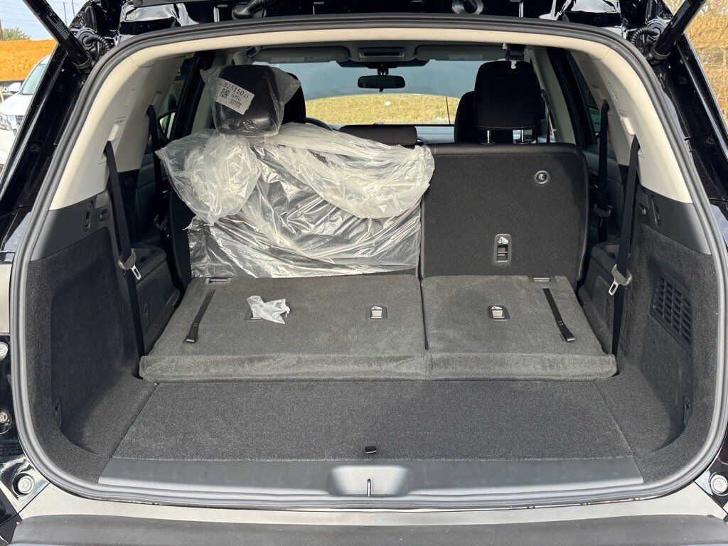 2025 Nissan Pathfinder SV Johnson City TN 2025 Nissan Pathfinder SV Johnson City TN