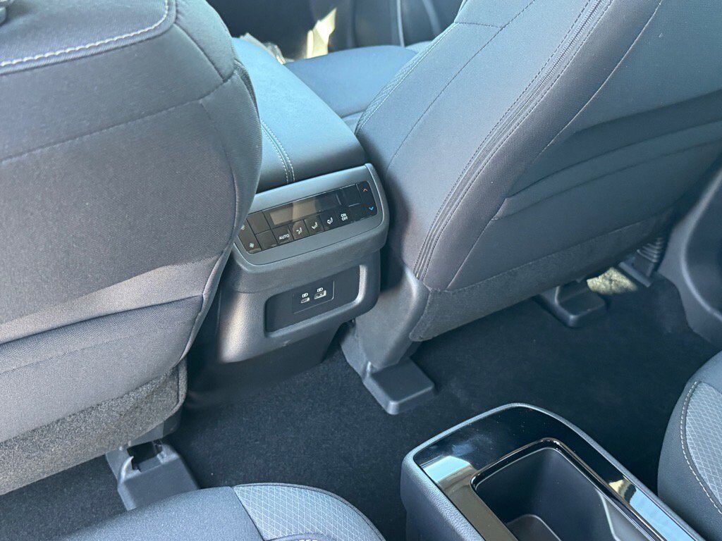 2025 Nissan Pathfinder SV Johnson City TN 2025 Nissan Pathfinder SV Johnson City TN