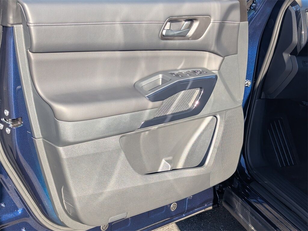 2025 Nissan Pathfinder SV Kennesaw GA 2025 Nissan Pathfinder SV Kennesaw GA