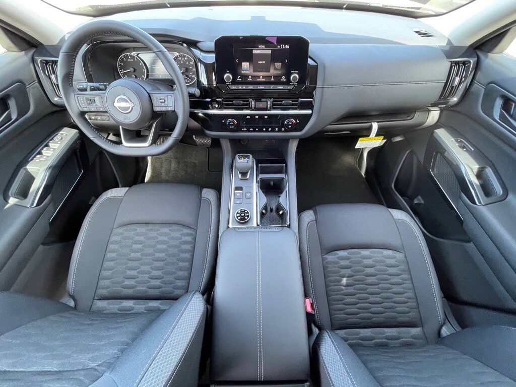 2025 Nissan Pathfinder SV Oak Ridge TN 2025 Nissan Pathfinder SV Oak Ridge TN