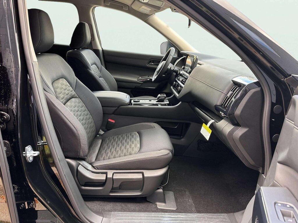 2025 Nissan Pathfinder SV San Clemente CA