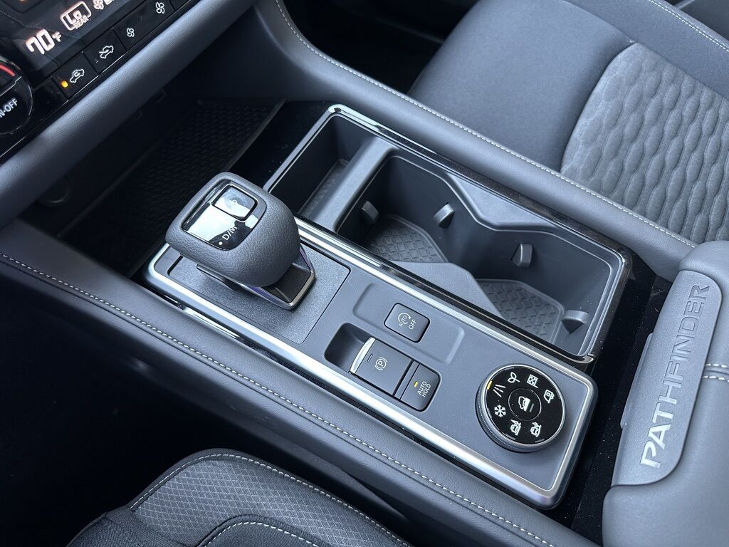 2025 Nissan Pathfinder SV San Clemente CA