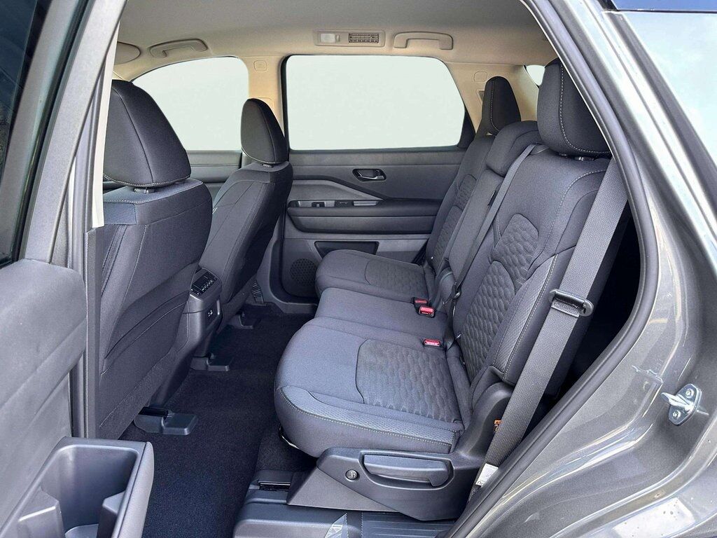 2025 Nissan Pathfinder SV San Clemente CA