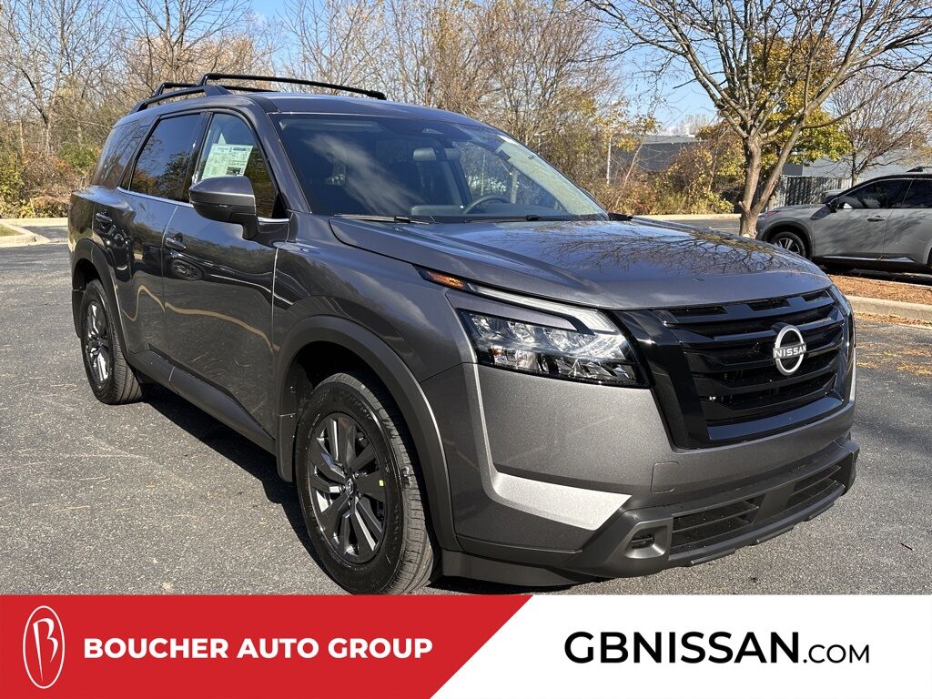 2025 Nissan Pathfinder SV