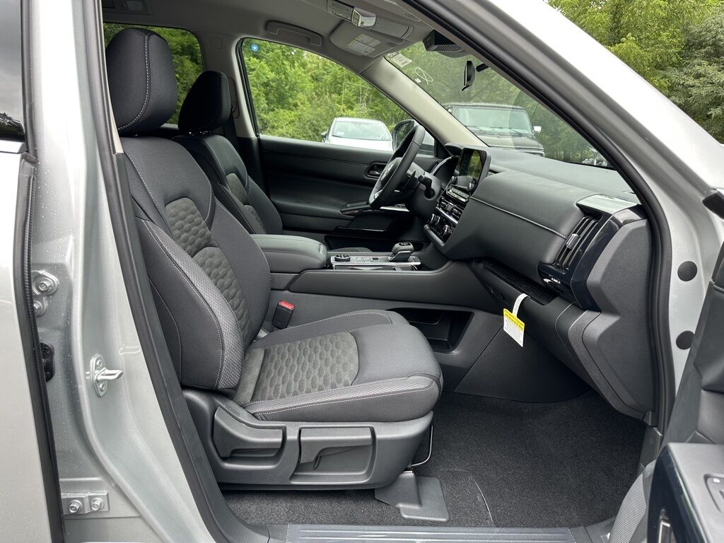 2025 Nissan Pathfinder SV San Clemente CA