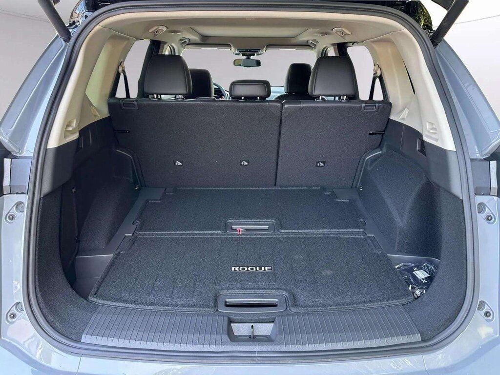 2025 Nissan Rogue Platinum San Clemente CA