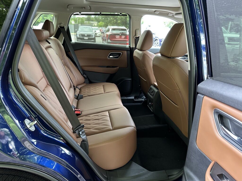 2025 Nissan Rogue Platinum San Clemente CA