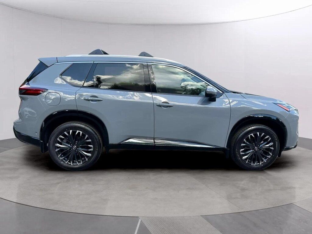 2025 Nissan Rogue Platinum San Clemente CA