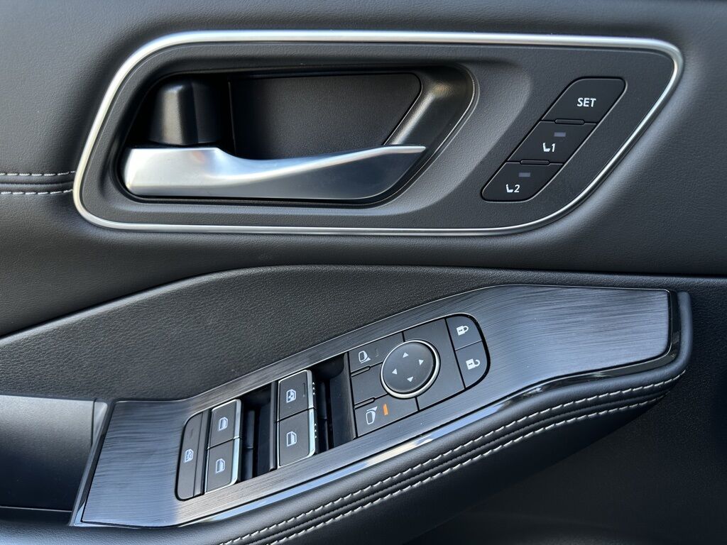 2025 Nissan Rogue Platinum San Clemente CA
