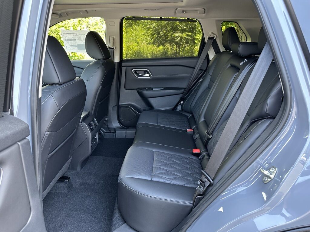 2025 Nissan Rogue Platinum San Clemente CA