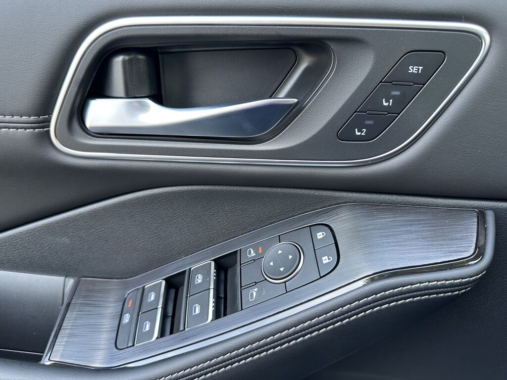 2025 Nissan Rogue Platinum San Clemente CA