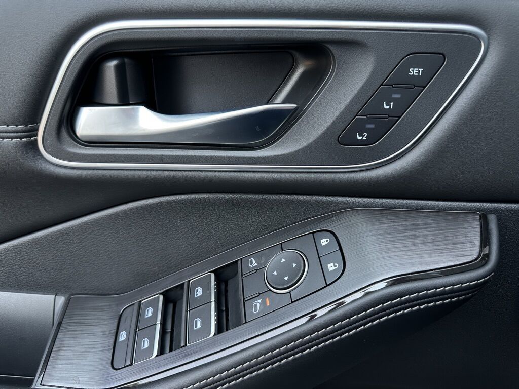 2025 Nissan Rogue Platinum San Clemente CA