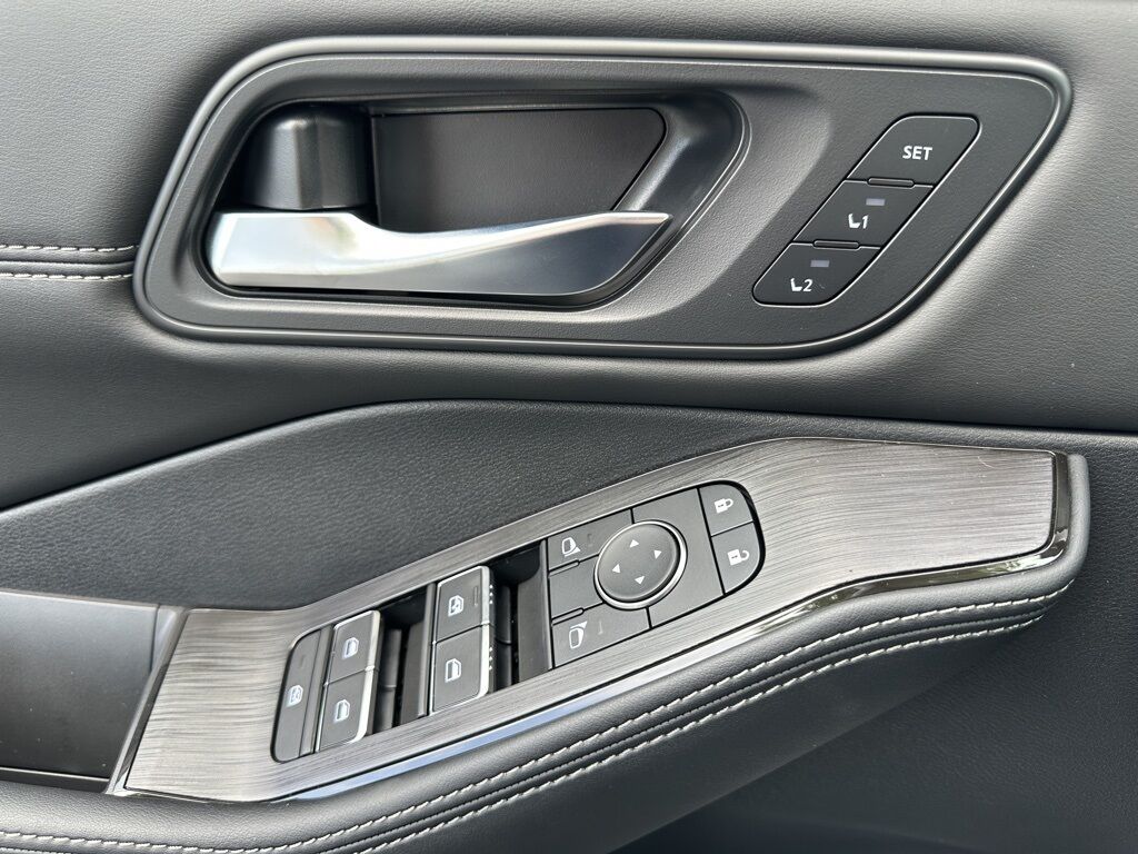 2025 Nissan Rogue SL San Clemente CA