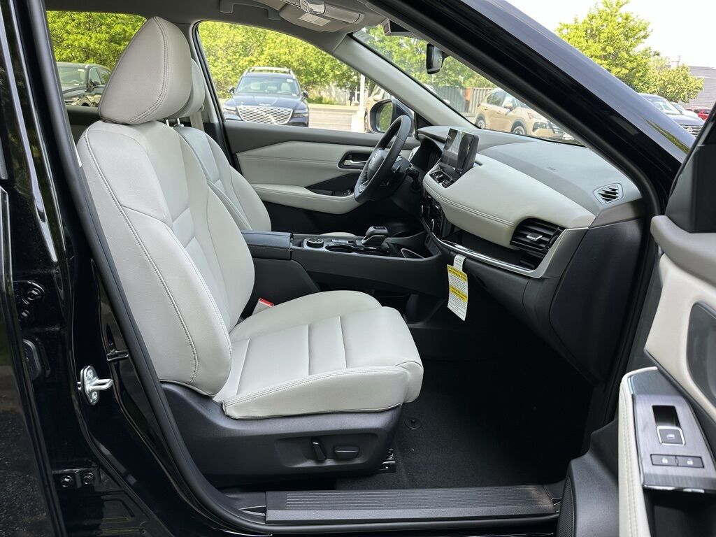 2025 Nissan Rogue SL San Clemente CA