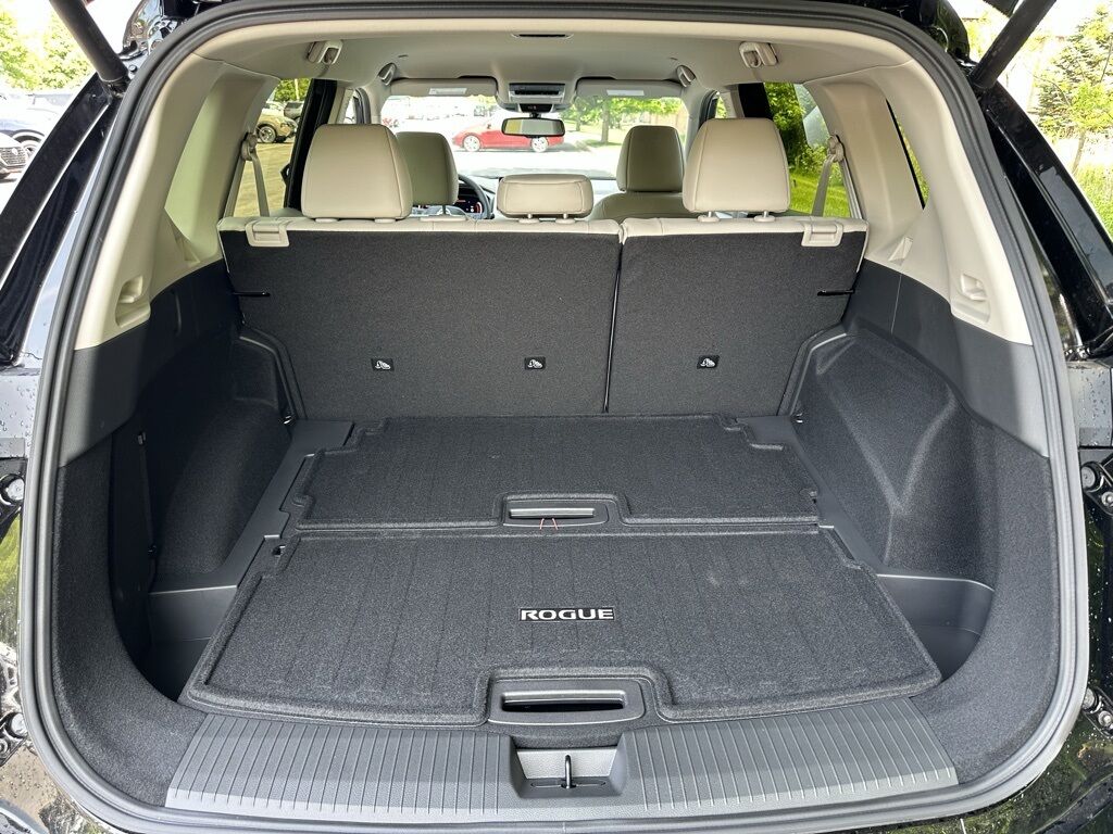 2025 Nissan Rogue SL San Clemente CA