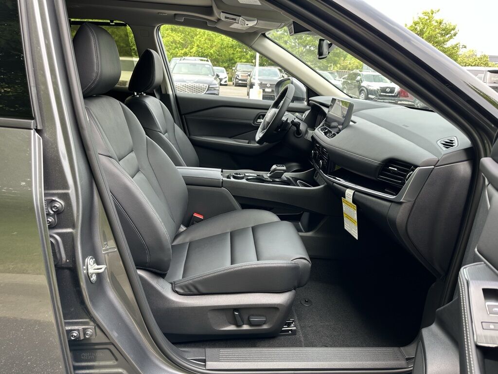 2025 Nissan Rogue SL San Clemente CA