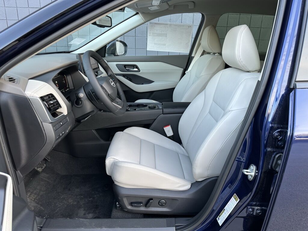 2025 Nissan Rogue SL San Clemente CA
