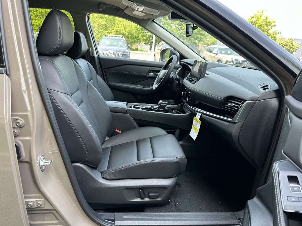 2025 Nissan Rogue SL San Clemente CA