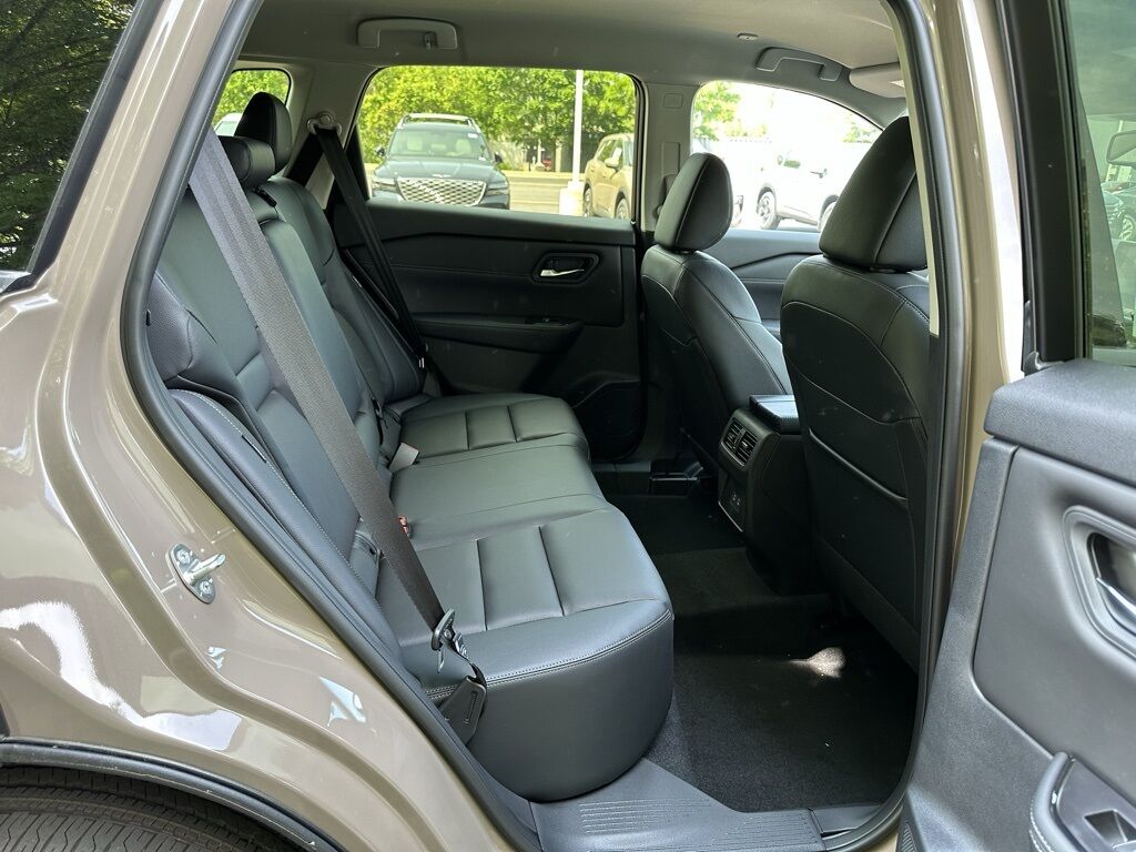 2025 Nissan Rogue SL San Clemente CA