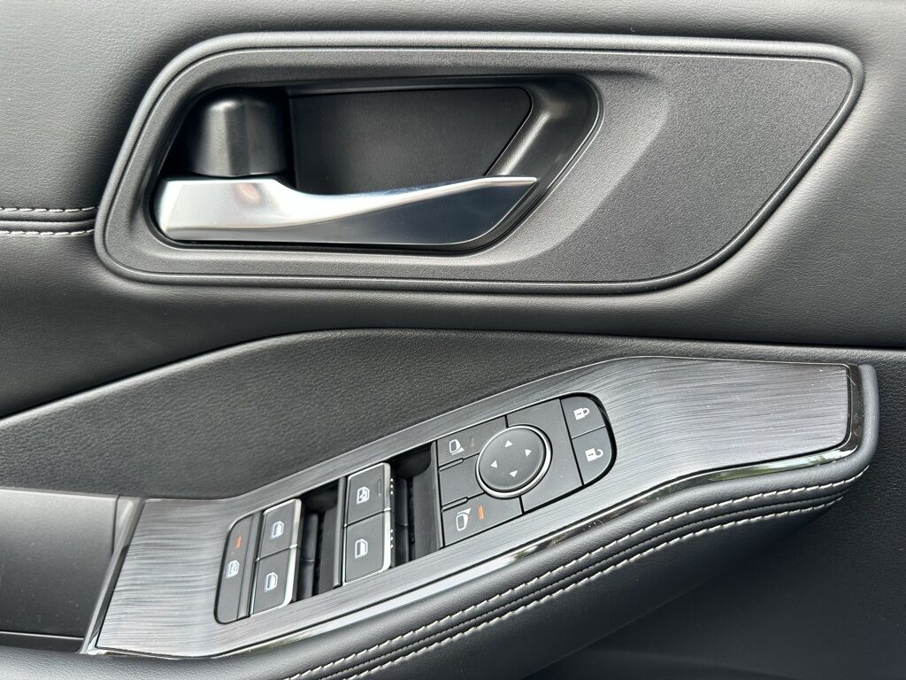 2025 Nissan Rogue SL San Clemente CA