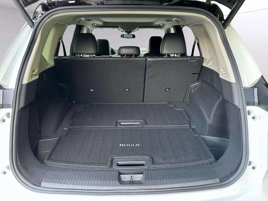 2025 Nissan Rogue SL W/ Premium & Tech Pkg San Clemente CA 2025 Nissan Rogue SL W/ Premium & Tech Pkg San Clemente CA