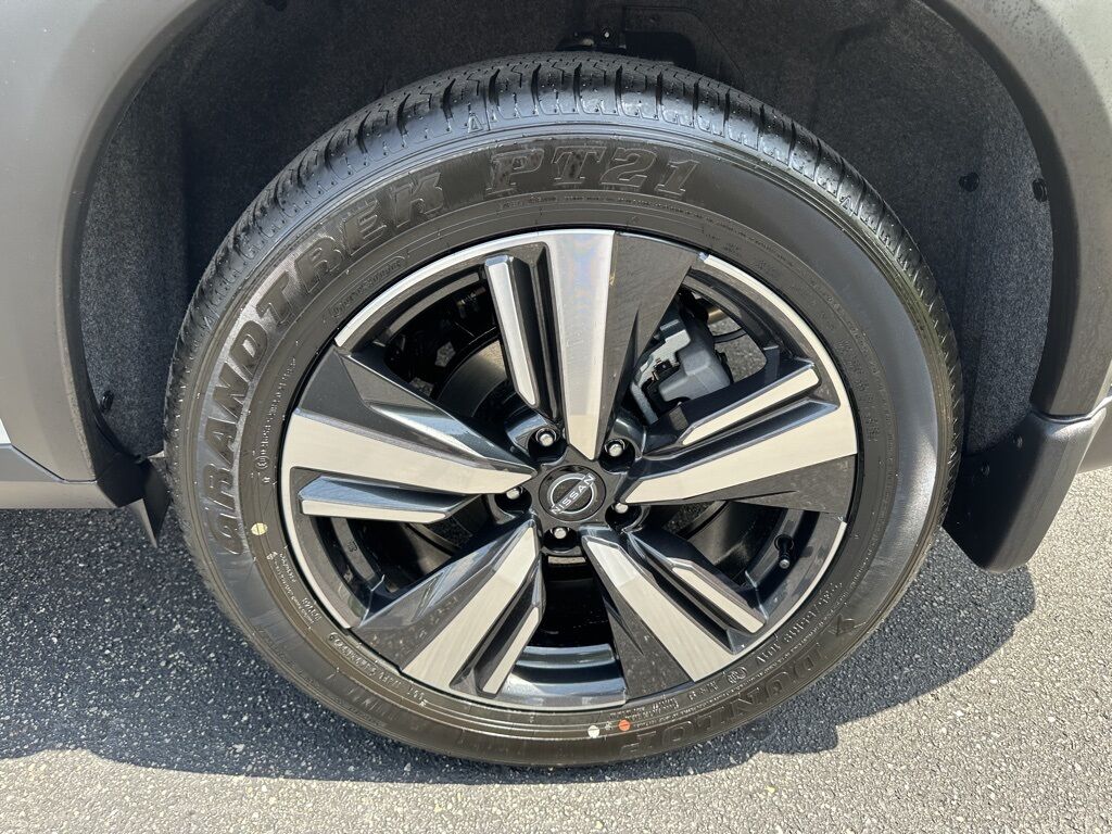 2025 Nissan Rogue SL W/ Premium & Tech Pkg San Clemente CA 2025 Nissan Rogue SL W/ Premium & Tech Pkg San Clemente CA