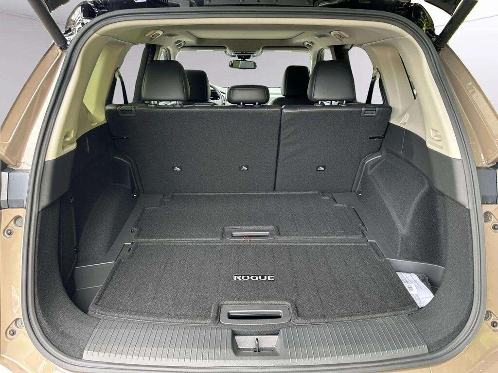 2025 Nissan Rogue SL W/ Premium &amp; Tech Pkg San Clemente CA