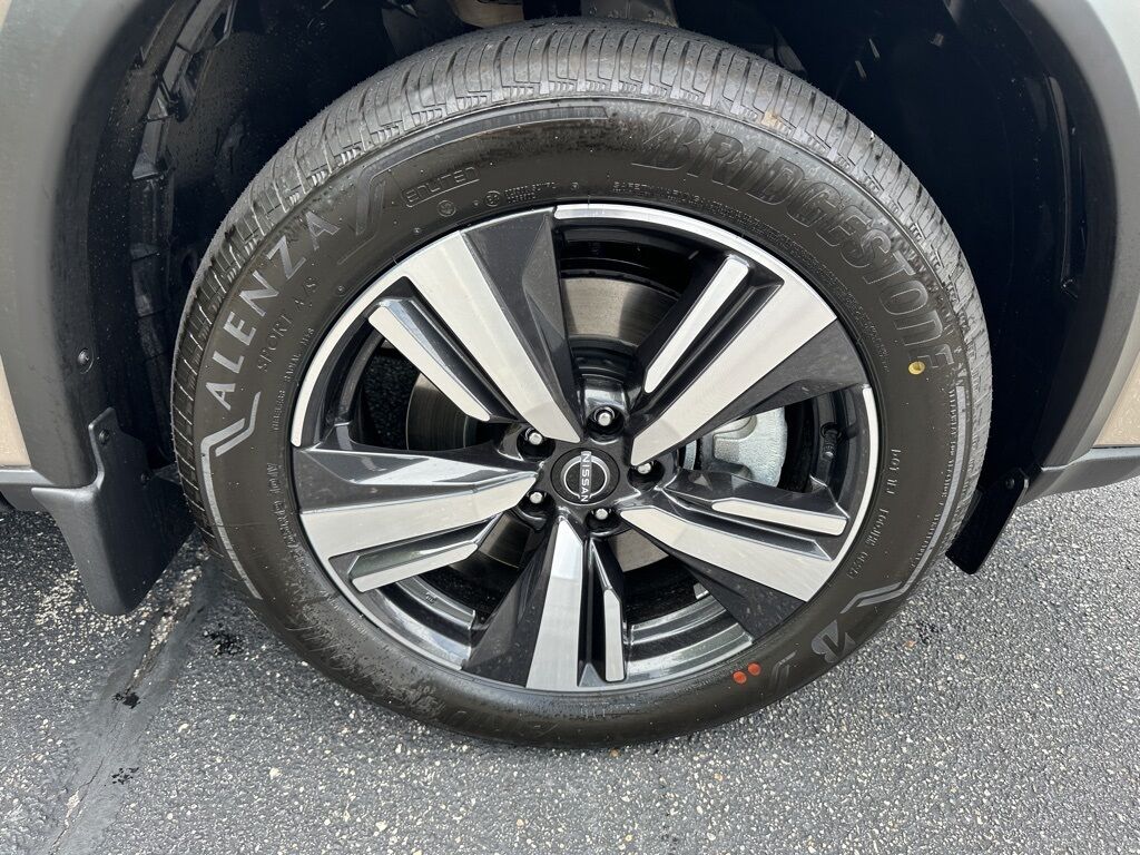 2025 Nissan Rogue SL W/ Premium &amp; Tech Pkg San Clemente CA