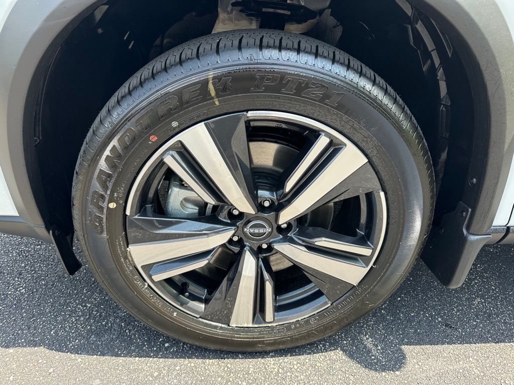 2025 Nissan Rogue SL W/ Premium &amp; Tech Pkg San Clemente CA