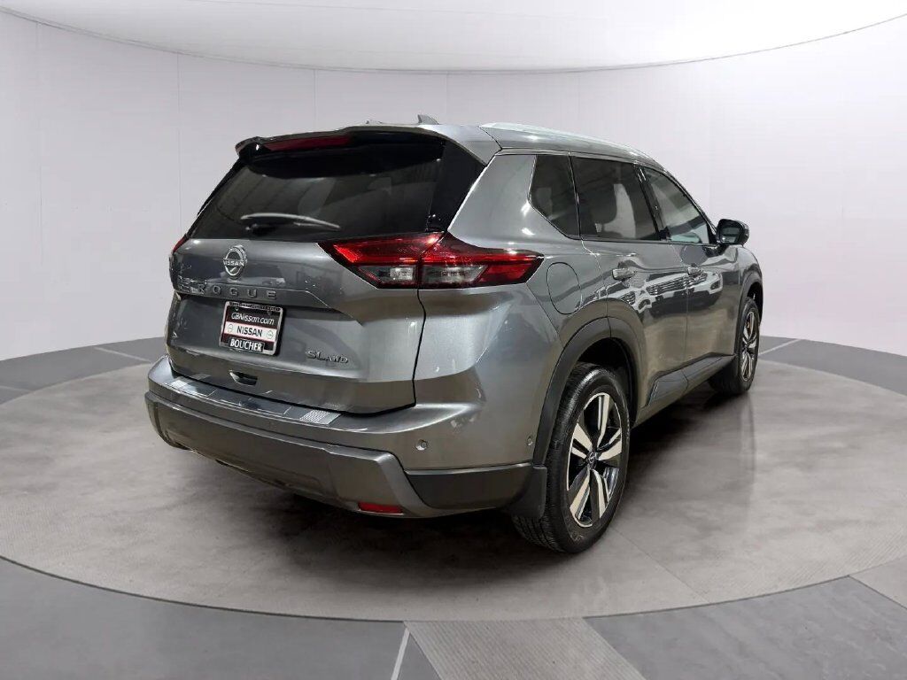 2025 Nissan Rogue SL w/Premium &amp; Tech Pkg San Clemente CA