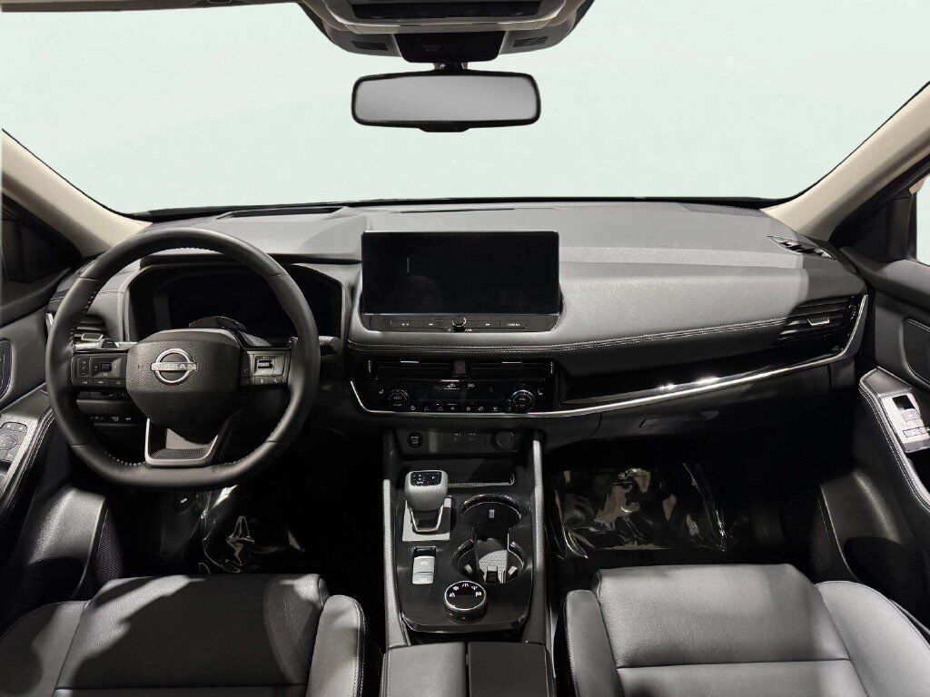 2025 Nissan Rogue SL w/Premium &amp; Tech Pkg San Clemente CA