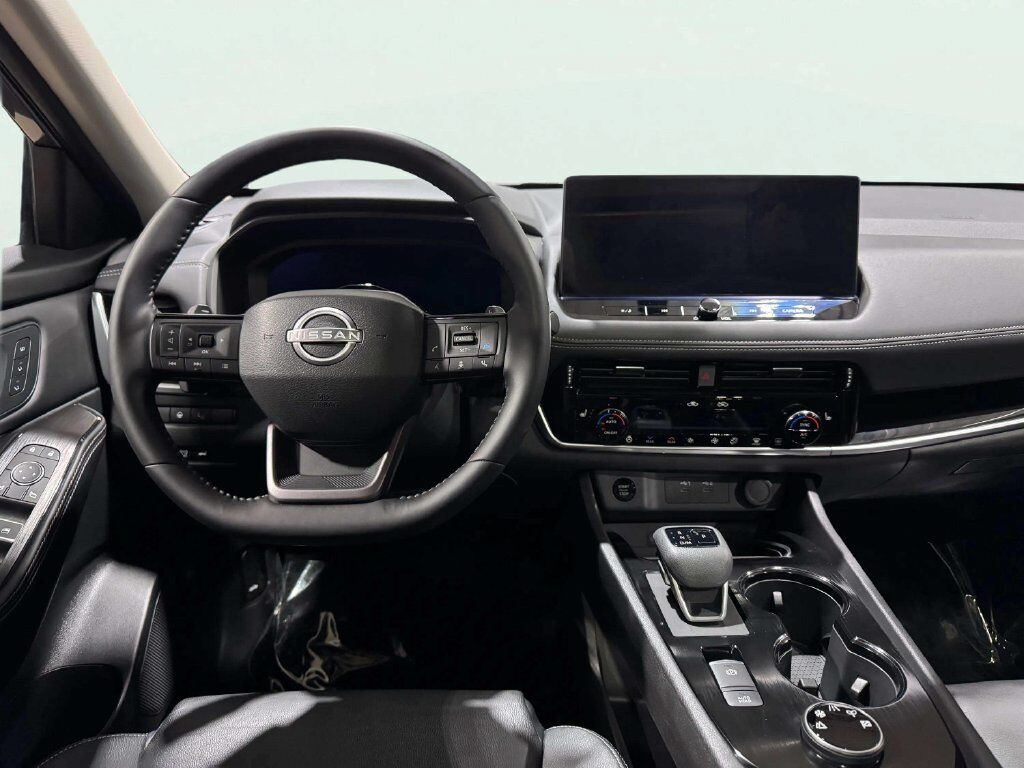 2025 Nissan Rogue SL w/Premium &amp; Tech Pkg San Clemente CA