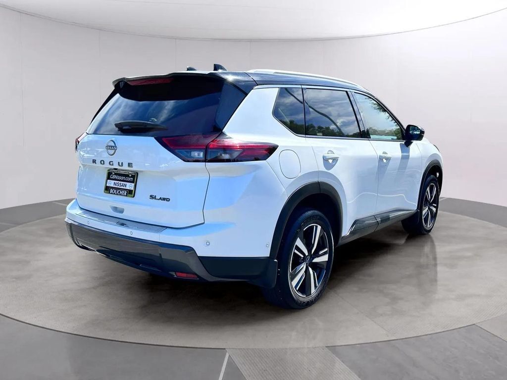 2025 Nissan Rogue SL w/Premium &amp; Tech Pkg San Clemente CA