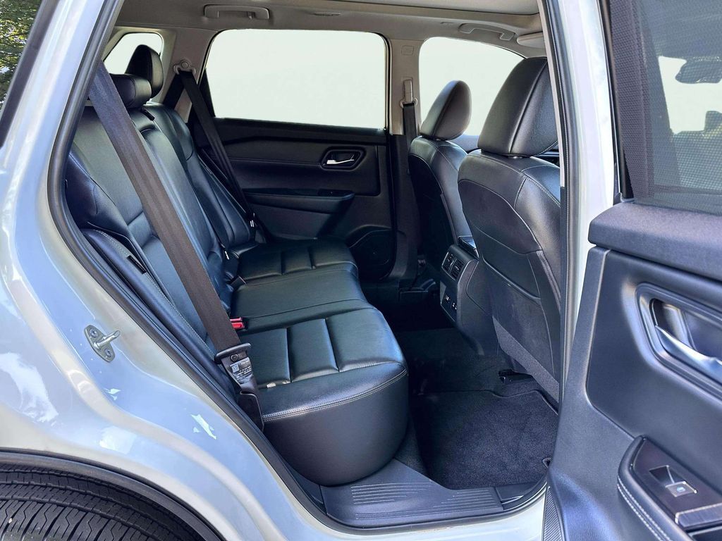 2025 Nissan Rogue SL w/Premium &amp; Tech Pkg San Clemente CA