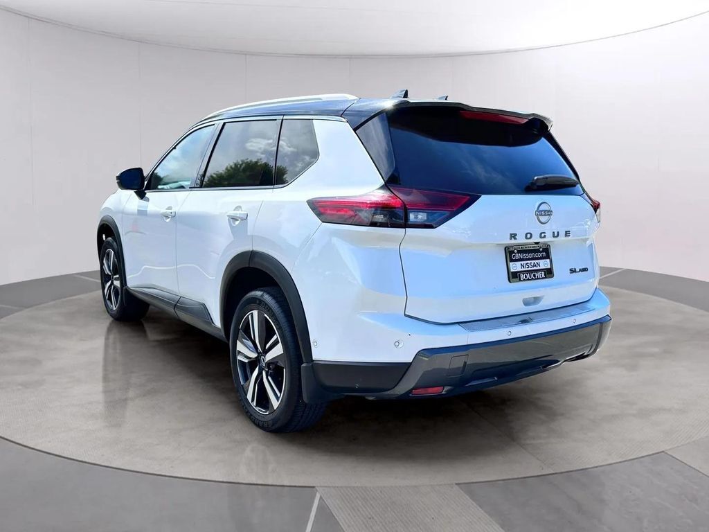 2025 Nissan Rogue SL w/Premium &amp; Tech Pkg San Clemente CA